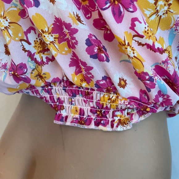 A… love story floral baby doll top blouse puff sleeve smocked new - Picture 9 of 16